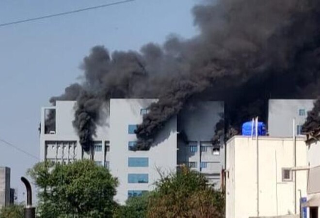A major fire has broken out at a plant of the Serum Institute in Manjri area of Pune A major fire has broken out at a plant of the Serum Institute in Manjri area of Pune