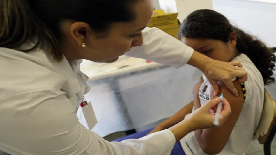 From side-effects to insufficient clinical data: What those getting Moderna, Pfizer vaccines must know From side-effects to insufficient clinical data: What those getting Moderna, Pfizer vaccines must know