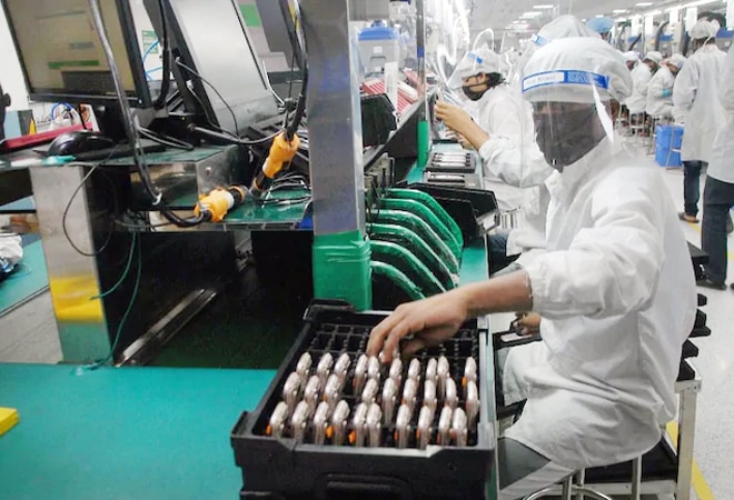 The best years of growth in national income and income share of the bottom 50% and the middle 40% happened during the "Nehruvian socialism" period The best years of growth in national income and income share of the bottom 50% and the middle 40% happened during the "Nehruvian socialism" period