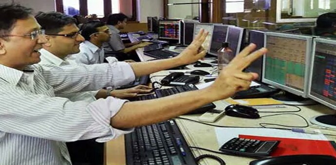 BSE Mid Cap Index in the last one year has grown by 29% BSE Mid Cap Index in the last one year has grown by 29%