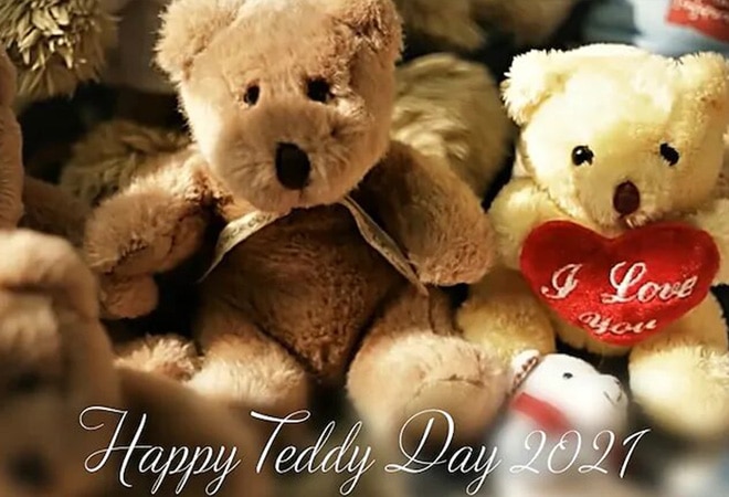 Gifting teddies to one's loved ones is an essential part of Teddy Day Gifting teddies to one's loved ones is an essential part of Teddy Day