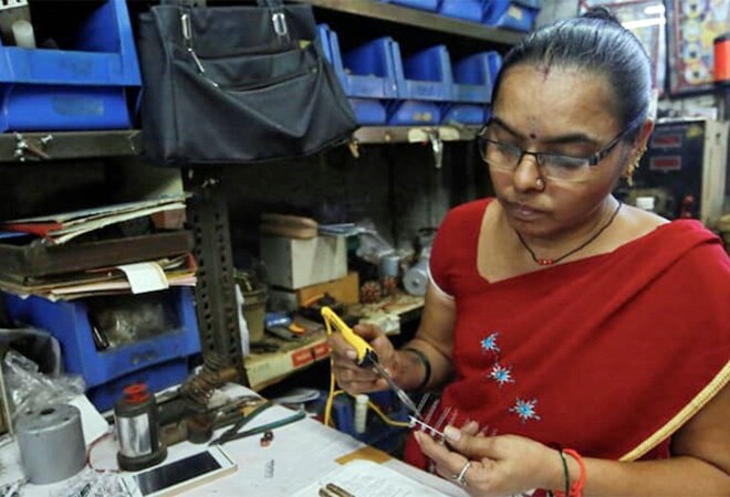 SMBs need to include technology as an integral part of the overall business planning process SMBs need to include technology as an integral part of the overall business planning process