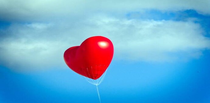 Happy Valentine's week: Lovebirds across the world celebrate these days, express their love for your partners and tell them how special they are Happy Valentine's week: Lovebirds across the world celebrate these days, express their love for your partners and tell them how special they are
