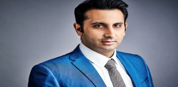 Serum Institute of India's (SII) CEO Adar Poonawalla has leased a mansion in London's Mayfair from Polish billionaire Dominika Kulczyk Serum Institute of India's (SII) CEO Adar Poonawalla has leased a mansion in London's Mayfair from Polish billionaire Dominika Kulczyk
