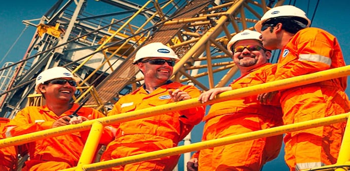 Cairn Energy is also putting pressure on India by filing lawsuits in various countries Cairn Energy is also putting pressure on India by filing lawsuits in various countries
