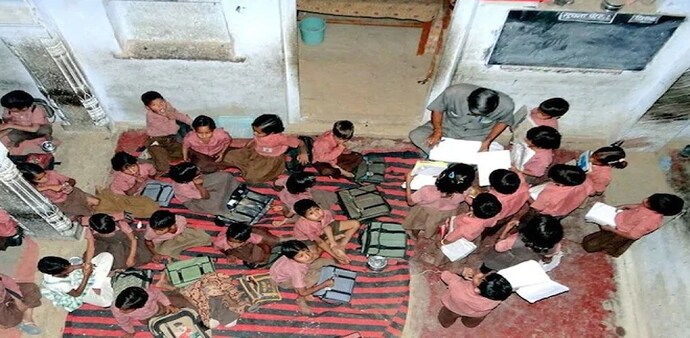 Palghar collector Dr. Manik Gursal said, "All government schools, colleges, hostels, and private schools in Palghar district to remain closed till further orders" Palghar collector Dr. Manik Gursal said, "All government schools, colleges, hostels, and private schools in Palghar district to remain closed till further orders"