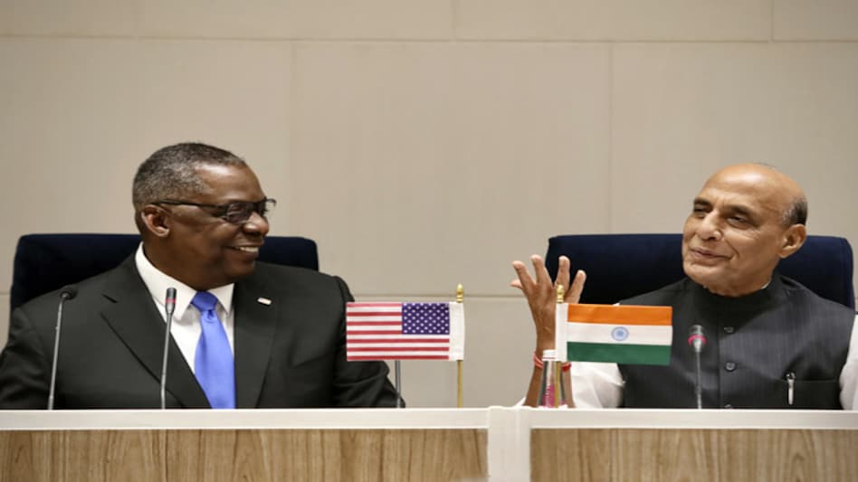 Llyod Austin is making the first visit by a top member of U.S. President Joe Biden's administration to India Llyod Austin is making the first visit by a top member of U.S. President Joe Biden's administration to India