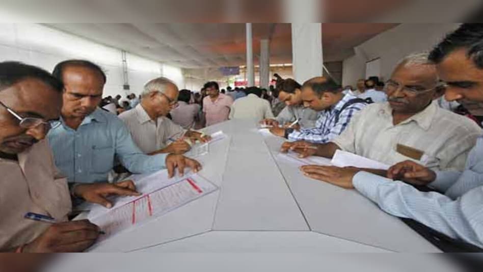 EPF contribution, ULIP taxation, pre-filled ITR forms: Key income tax changes from April 1 EPF contribution, ULIP taxation, pre-filled ITR forms: Key income tax changes from April 1