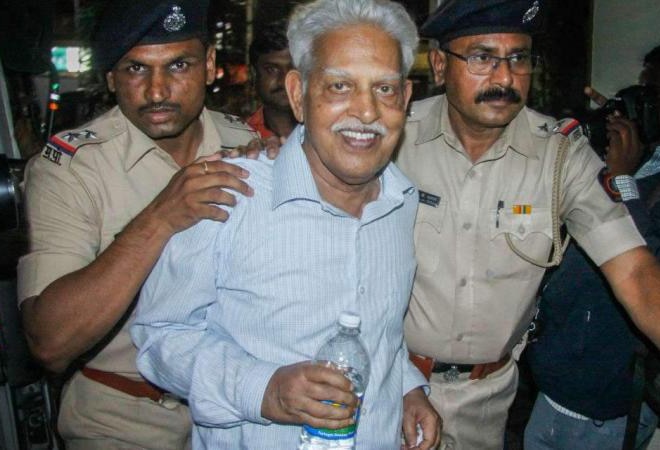 Poet-activist Varavara Rao discharged from Nanavati Hospital in Mumbai