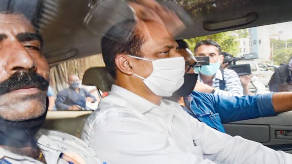 Investigators have also come to know about Vaze's three major business associations, which are being probed Investigators have also come to know about Vaze's three major business associations, which are being probed