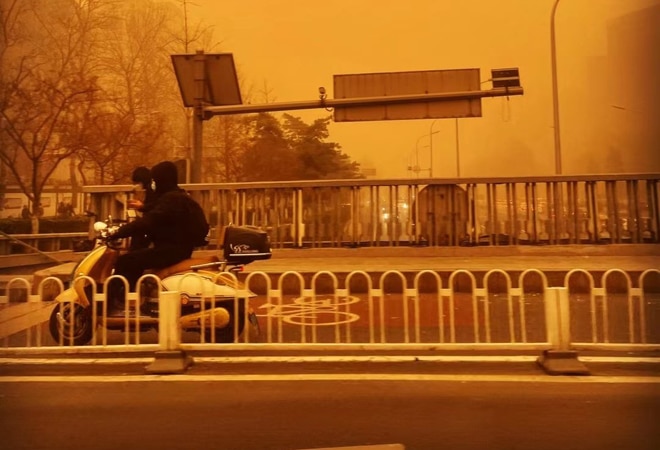 Beijing sees worst sandstorm in years, city turns yellow