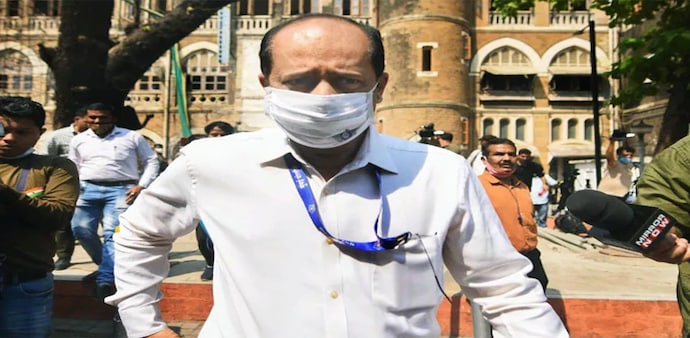 Suspended Mumbai police officer Sachin Vaze Suspended Mumbai police officer Sachin Vaze