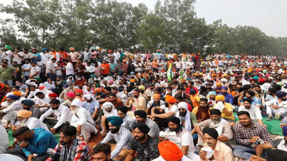Thousands of farmers, mainly from Punjab, Haryana and western Uttar Pradesh, have been protesting at the borders of Delhi against these laws for almost four months now. Thousands of farmers, mainly from Punjab, Haryana and western Uttar Pradesh, have been protesting at the borders of Delhi against these laws for almost four months now.