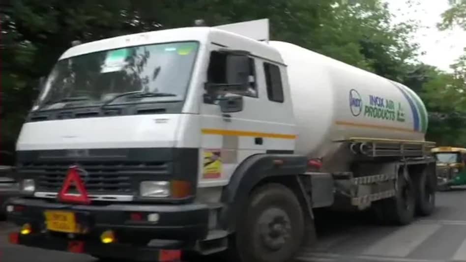 Both Ganga Ram Hospital and Max Hospital in Delhi have sent out SOS calls for urgent oxygen supply. (ANI) Both Ganga Ram Hospital and Max Hospital in Delhi have sent out SOS calls for urgent oxygen supply. (ANI)