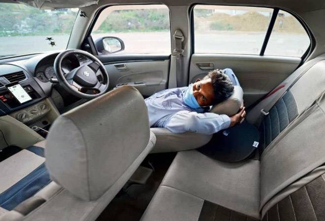 Taxi owners, drivers in Aurangabad seek deferment of EMIs amid COVID-19 restrictions