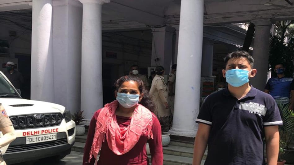 Both the husband and the wife identified as Pankaj and Abha were arrested by the Delhi Police (Image: ANI) Both the husband and the wife identified as Pankaj and Abha were arrested by the Delhi Police (Image: ANI)
