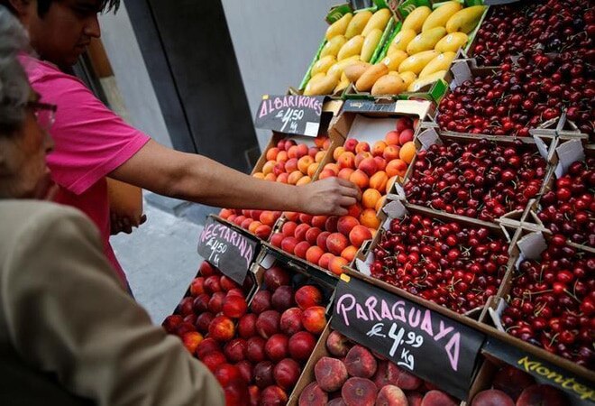Some of the well-known fruit brands globally are Chiquita, Fyffes and Dole Some of the well-known fruit brands globally are Chiquita, Fyffes and Dole