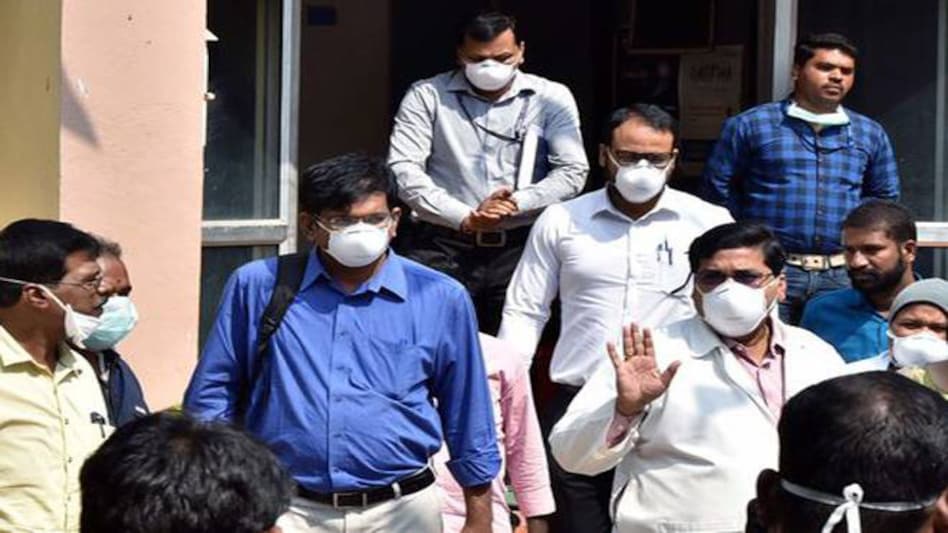 With a steep hike in COVID-19 cases in Delhi, Staggered office timings and online meetings have become the norm again for all government employees With a steep hike in COVID-19 cases in Delhi, Staggered office timings and online meetings have become the norm again for all government employees