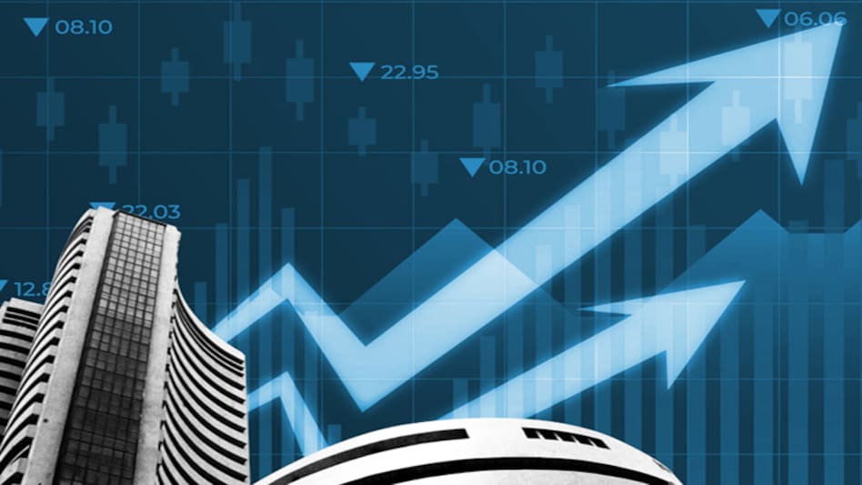 Top Sensex gainers were SBI, M&M, Nestle India, IndusInd Bank and ICICI Bank rising up to 2.25%. Top Sensex gainers were SBI, M&M, Nestle India, IndusInd Bank and ICICI Bank rising up to 2.25%.