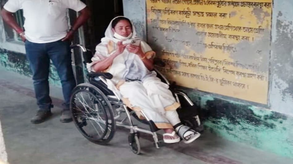 Mamata Banerjee rode her wheelchair to the voting station at Boyal primary school in Nandigram. (India Today) Mamata Banerjee rode her wheelchair to the voting station at Boyal primary school in Nandigram. (India Today)