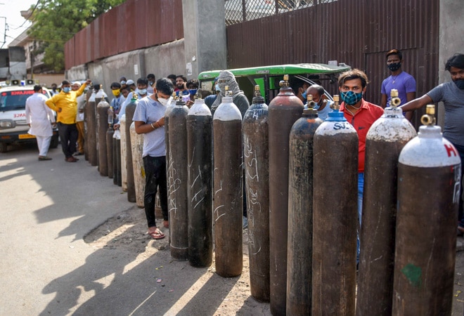 Delhi hospital oxygen stocks refilled Delhi hospital oxygen stocks refilled