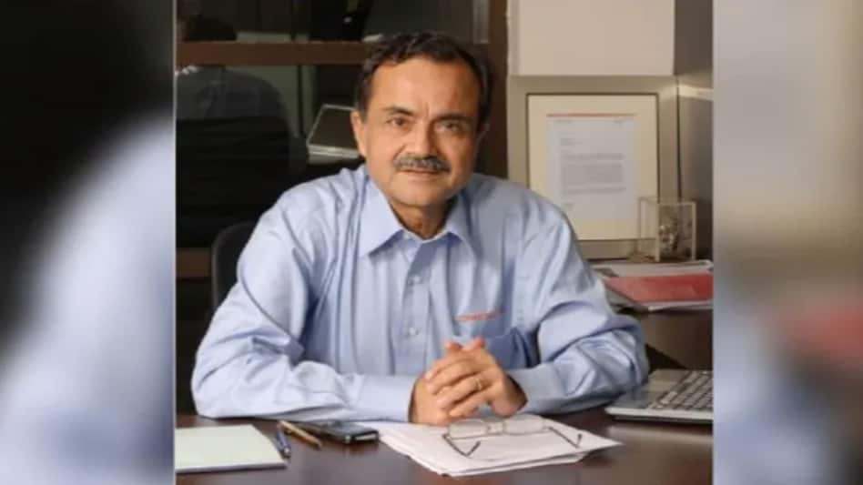 Under Khattar's stewardship, Maruti also made the smooth transition from a PSU to a private firm as the government bowed out in 2007 Under Khattar's stewardship, Maruti also made the smooth transition from a PSU to a private firm as the government bowed out in 2007