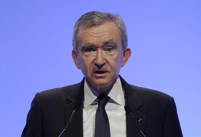 Bernard Arnault briefly overtook Jeff Bezos Bernard Arnault briefly overtook Jeff Bezos