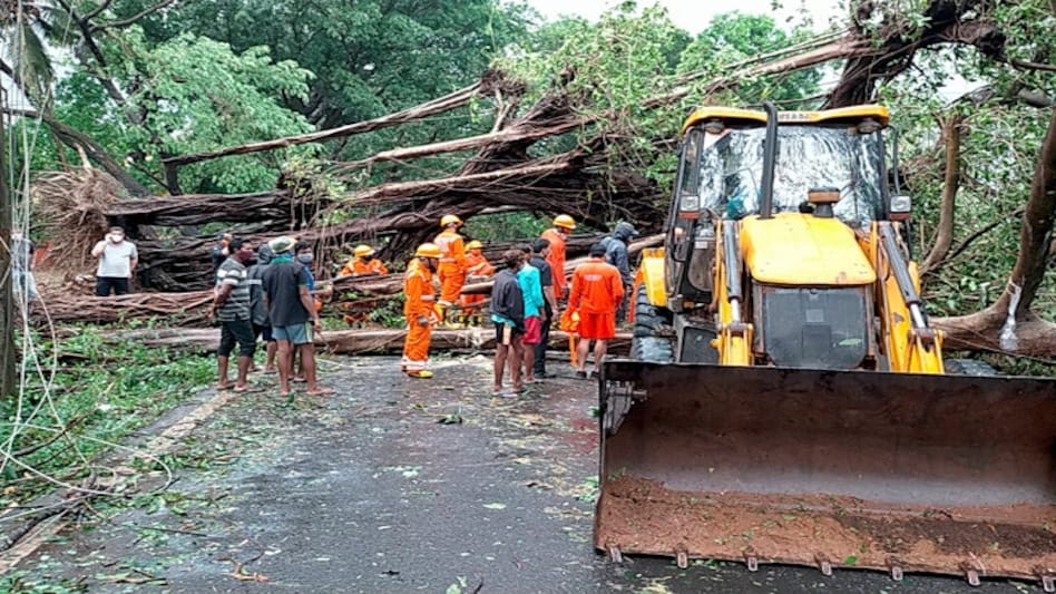 Cyclone Tauktae turns extremely severe Cyclone Tauktae turns extremely severe