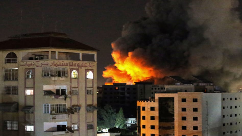 Ashkelon, which borders the Gaza Strip, has come under a massive fire from the Palestinian militants Ashkelon, which borders the Gaza Strip, has come under a massive fire from the Palestinian militants