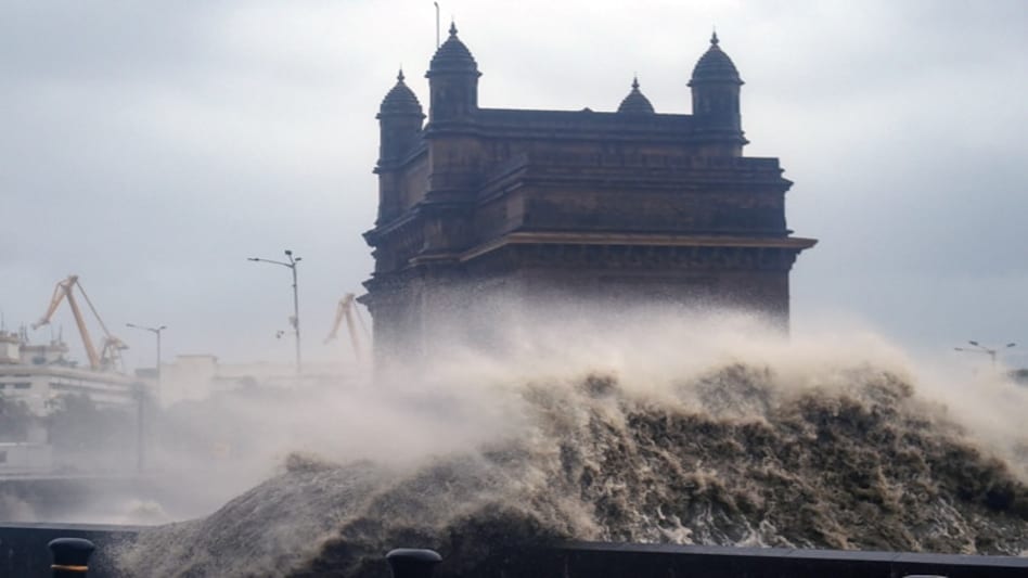 Cyclone Tauktae affects Gujarat, Maharashtra, Karnataka and Kerala Cyclone Tauktae affects Gujarat, Maharashtra, Karnataka and Kerala