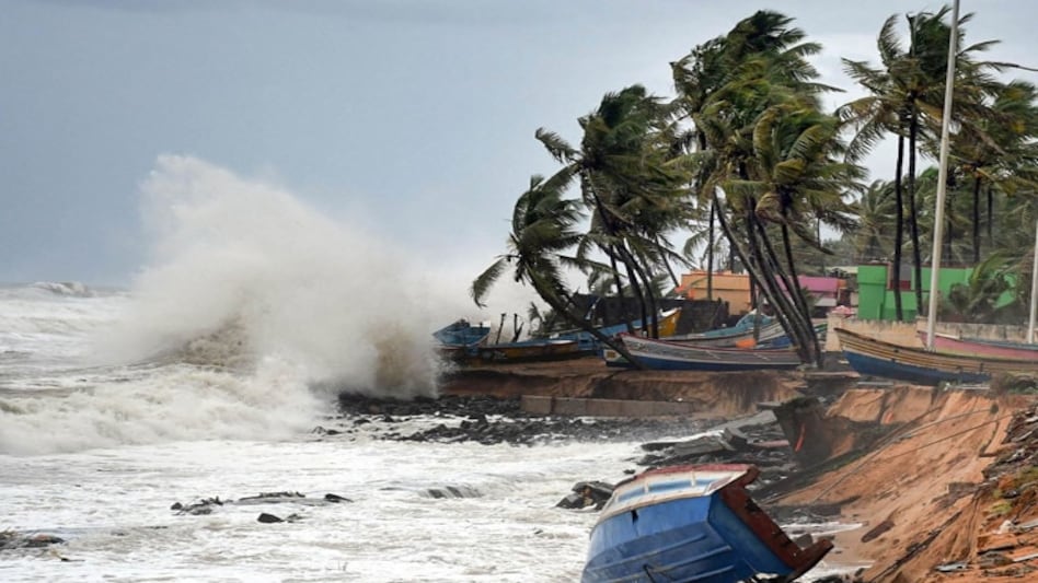 Cyclone Yaas update: Wind warnings have also been upgraded for the worst-hit districts-Kendrapara, Balasore, Bhadrak, and Jagatsinghpur Cyclone Yaas update: Wind warnings have also been upgraded for the worst-hit districts-Kendrapara, Balasore, Bhadrak, and Jagatsinghpur