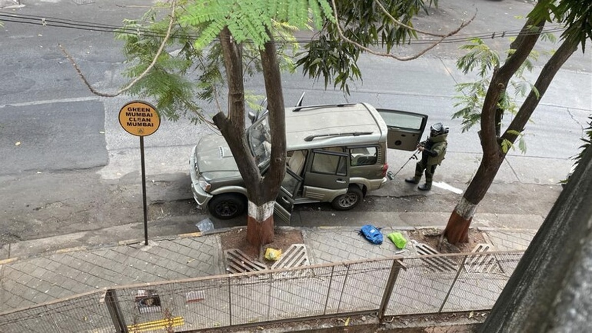 Ambani bomb scare case: NIA arrests two more involved in conspiracyAmbani bomb scare case: NIA arrests two more involved in conspiracy Ambani bomb scare case: NIA arrests two more involved in conspiracyAmbani bomb scare case: NIA arrests two more involved in conspiracy