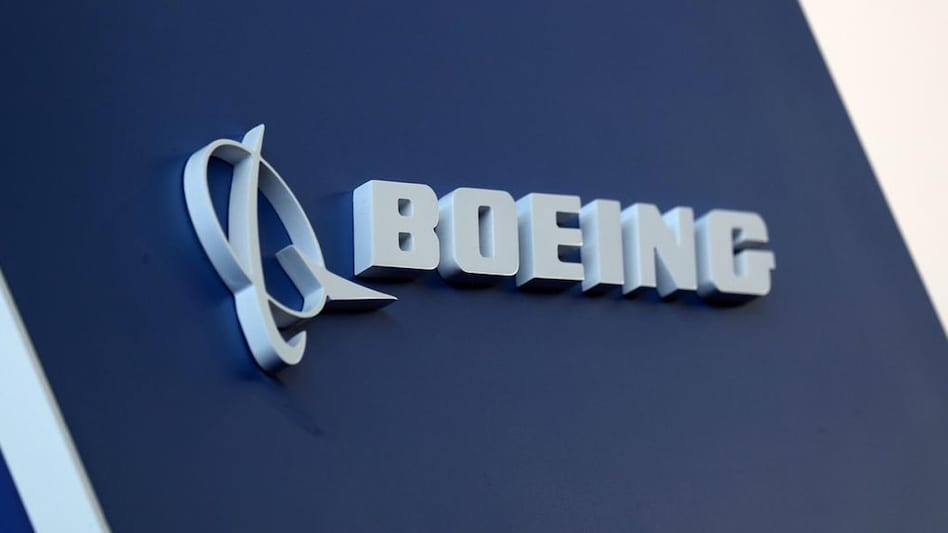 Largest Boeing 737 MAX model takes off on first flight Largest Boeing 737 MAX model takes off on first flight