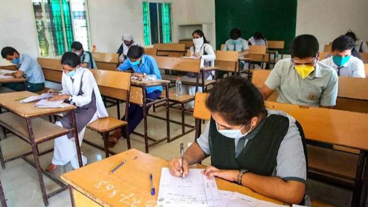 CBSE also filed an additional affidavit before the SC this week in which it said the class 12 board exams will be held tentatively between August 15 - September 15 CBSE also filed an additional affidavit before the SC this week in which it said the class 12 board exams will be held tentatively between August 15 - September 15