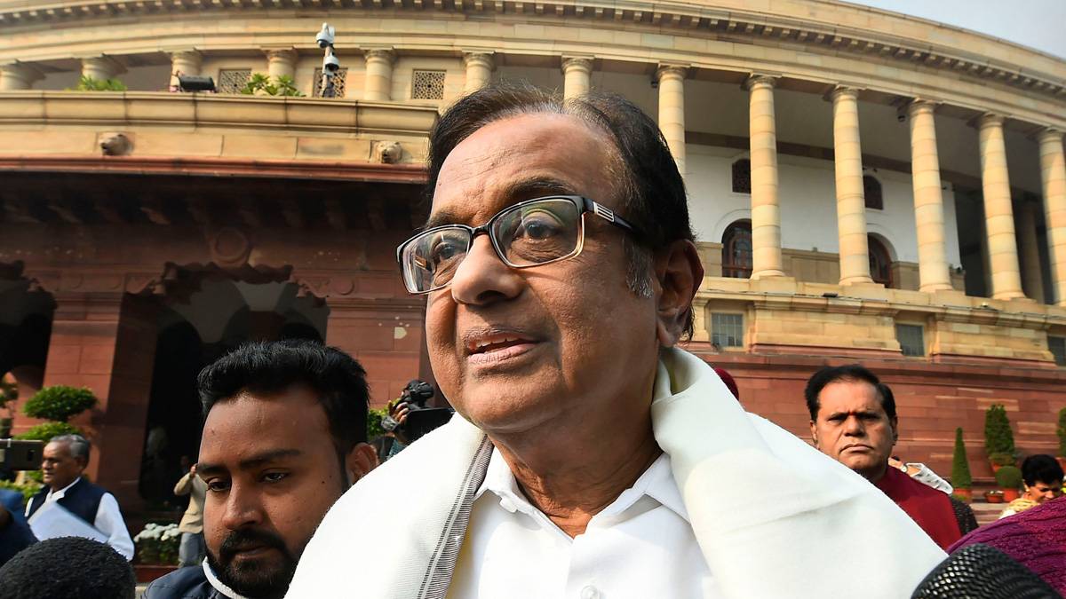 'Hoard on Sunday, vaccinate on Monday, limp on Tuesday': Chidambaram takes jibe at Centre over vaccination