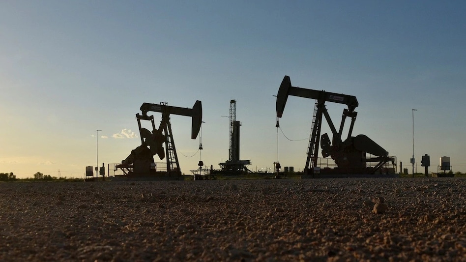 Oil rises on OPEC outlook that US output growth will slow; brent crude nears $74 per barrel Oil rises on OPEC outlook that US output growth will slow; brent crude nears $74 per barrel