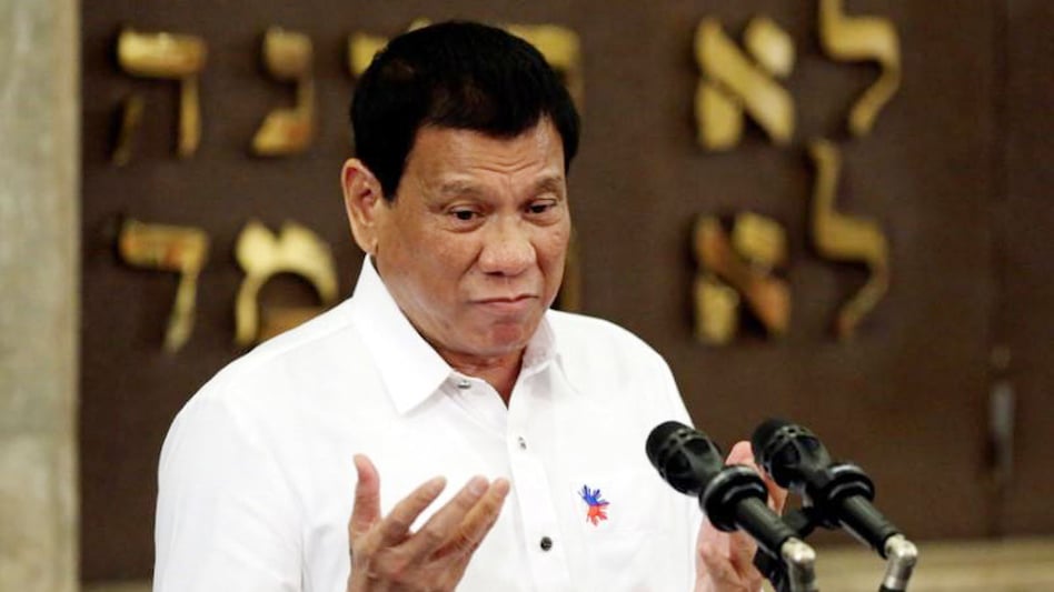 Duterte says he'll inject people who are not getting vaccinated with ivermectin Duterte says he'll inject people who are not getting vaccinated with ivermectin