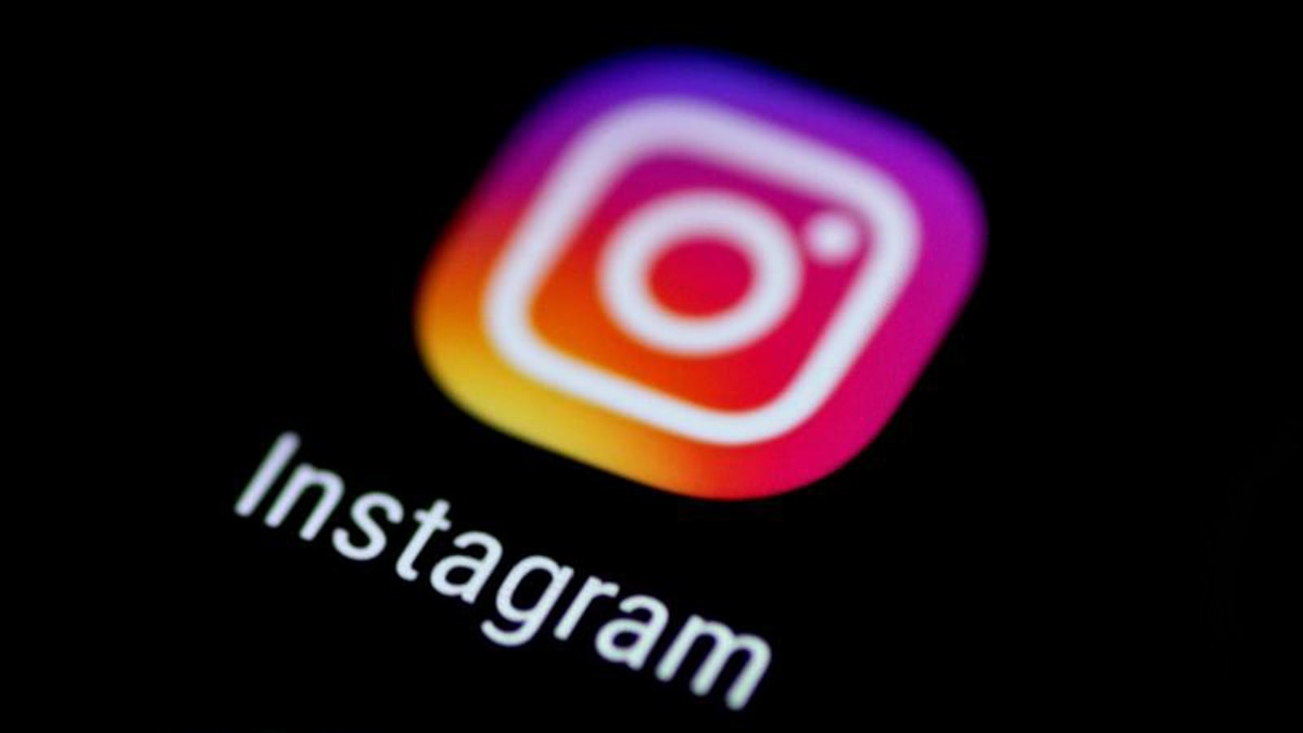 Instagram head Adam Mosseri explains app's 'algorithm' Instagram head Adam Mosseri explains app's 'algorithm'