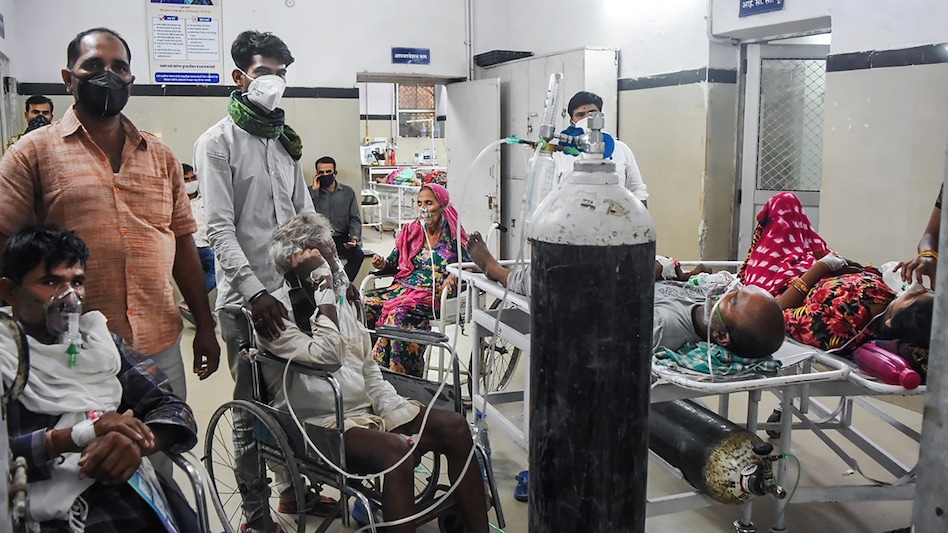 SDCs will monitor compliance to ensure no manufacturer, distributor, retailer sells oxygen concentrators at a price exceeding revised MRP SDCs will monitor compliance to ensure no manufacturer, distributor, retailer sells oxygen concentrators at a price exceeding revised MRP