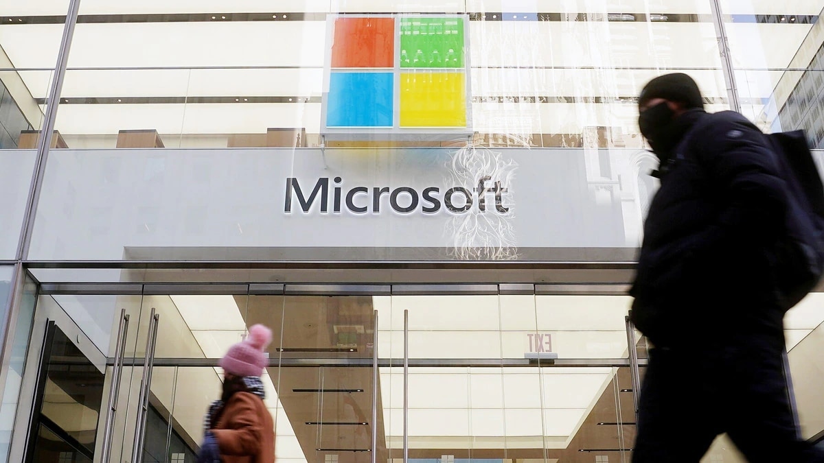 After Zoom, Microsoft tweaks Teams for hybrid work