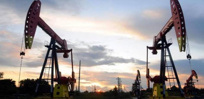 Global oil prices hike today Global oil prices hike today