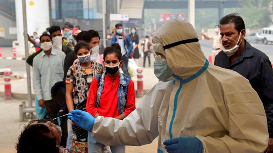 The test uses nasal swab samples and provides reliable, qualitative results in approximately 30 minutes. The test uses nasal swab samples and provides reliable, qualitative results in approximately 30 minutes.