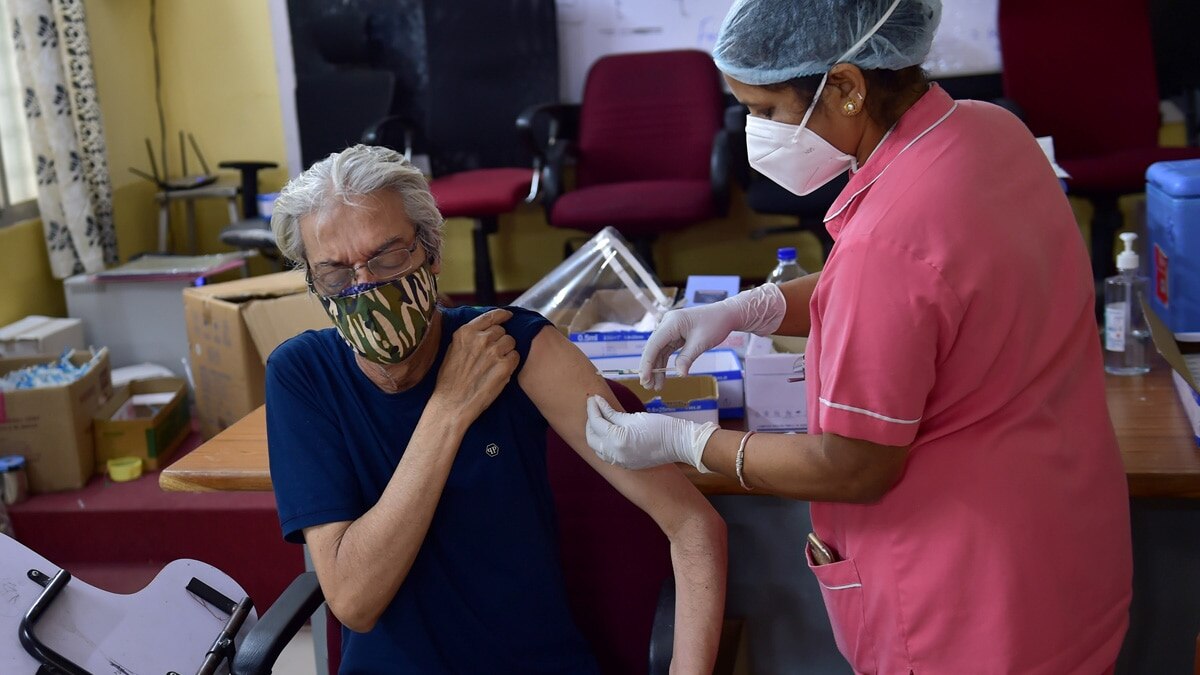 Group of Ministers recommends GST rate cut on COVID relief material Group of Ministers recommends GST rate cut on COVID relief material