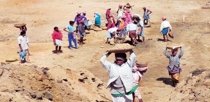National floor wage refers to the minimum level of wage that is applicable to all categories of workers across the country National floor wage refers to the minimum level of wage that is applicable to all categories of workers across the country