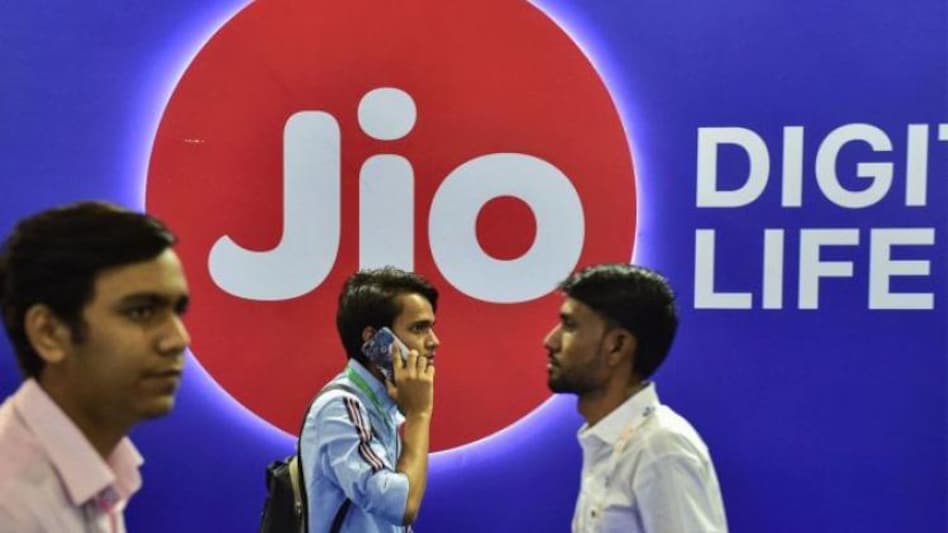 Reliance Jio's 4G network speed marginally increased and it was over three times higher than that of the nearest competitor Vodafone Idea, which showed an average download speed of 6.5 mbps (Source: PTI) Reliance Jio's 4G network speed marginally increased and it was over three times higher than that of the nearest competitor Vodafone Idea, which showed an average download speed of 6.5 mbps (Source: PTI)