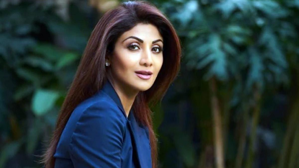 Shilpa Shetty broke down upon seeing her husband for the first time since his arrest Shilpa Shetty broke down upon seeing her husband for the first time since his arrest