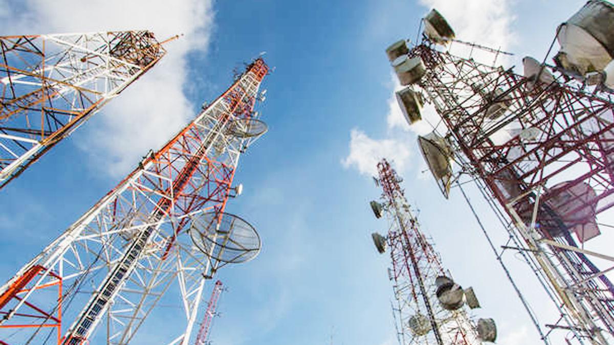 Airtel, Tata Comm, RCom, Railtel, 30 others caught violating internet services licence rules: Govt