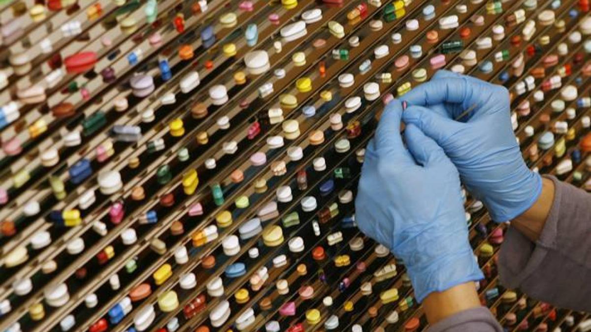 Sun Pharma posted a net loss of Rs 1,655.60 crore for the corresponding period of the previous fiscal Sun Pharma posted a net loss of Rs 1,655.60 crore for the corresponding period of the previous fiscal