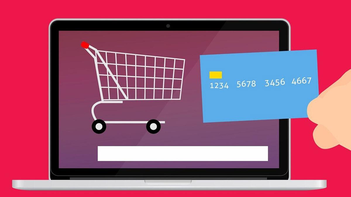 Spencer's Retail has already been offering online shopping options through its website and mobile app (Source: Reuters) Spencer's Retail has already been offering online shopping options through its website and mobile app (Source: Reuters)