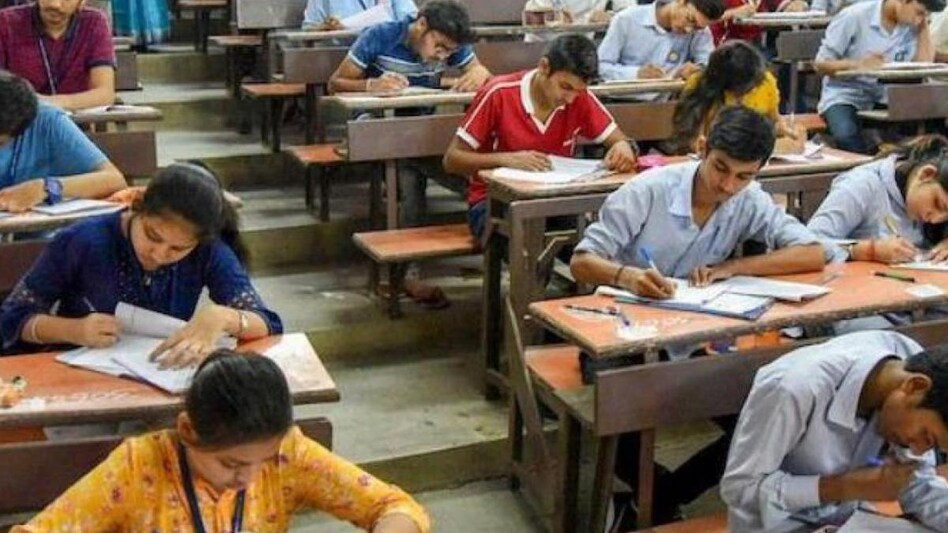 CISCE had cancelled ISC and ICSE board examinations this year due to the second wave of the COVID-19 pandemic CISCE had cancelled ISC and ICSE board examinations this year due to the second wave of the COVID-19 pandemic